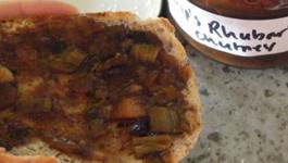 Pip's Rhubarb Chutney