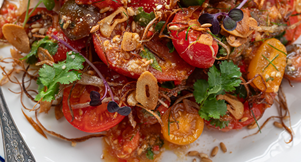 Tui Thai Tomato Salad Dishes with Del
