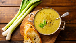 Debby's Caramelised Leek & Yoghurt Soup