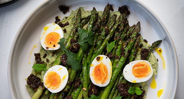 Tui Del's Grilled Asparagus Salad with Green Goddess Hummus
